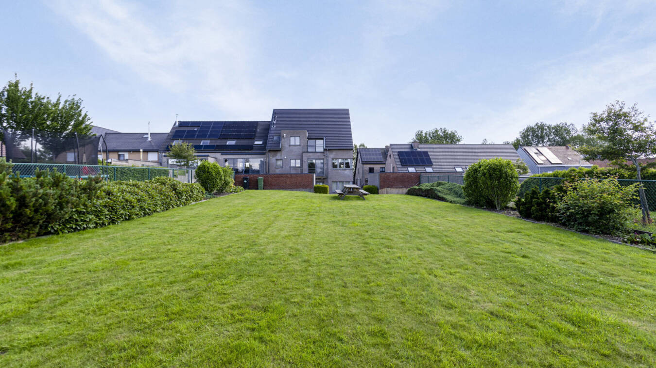 36F81Cd77Ba840Af89F9Bfe2461030Fb