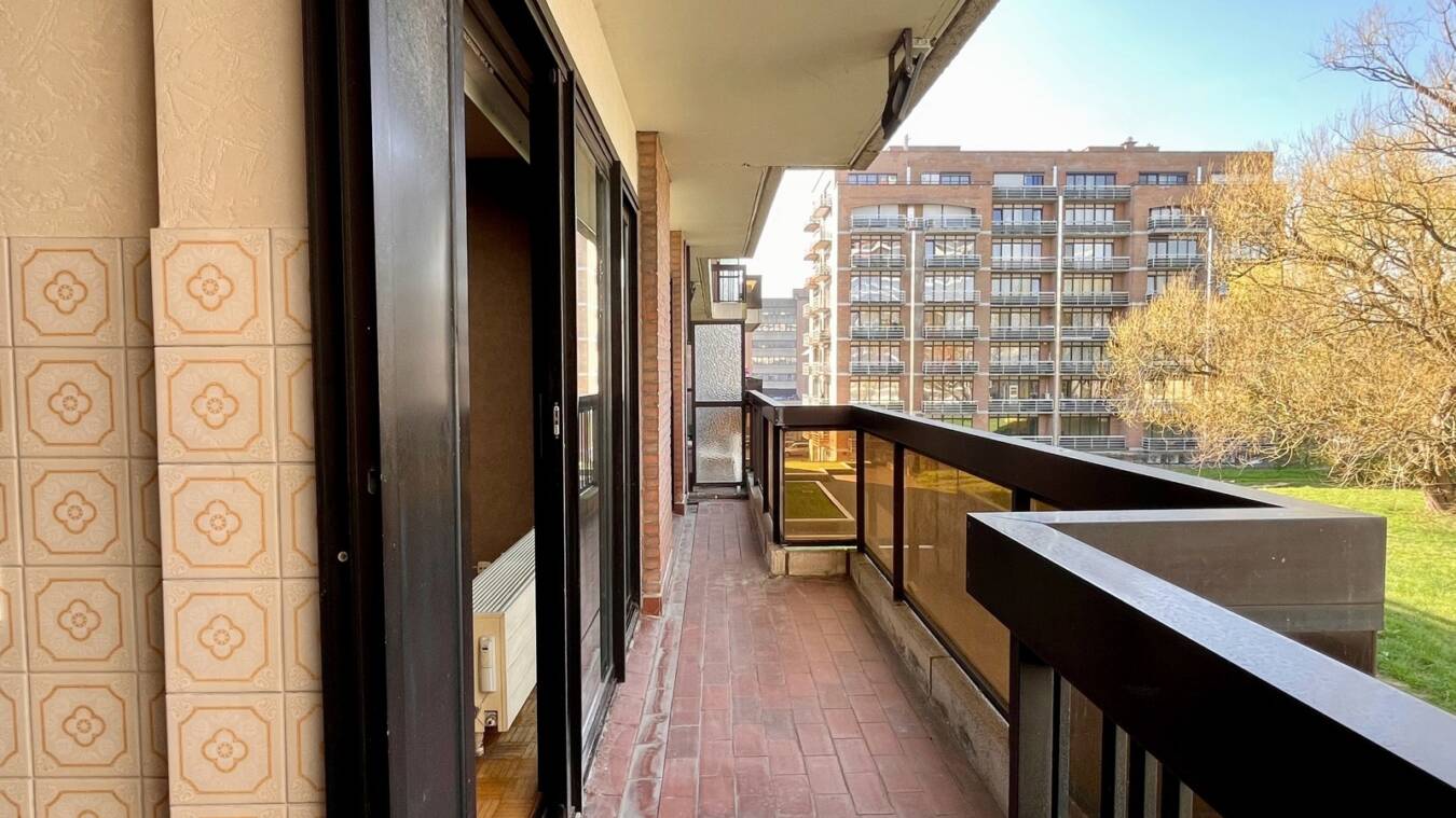 86D0621D07F2400Fa42F6F09294Af11E