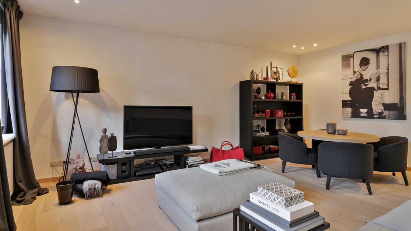 33A26516466A47A383Aaae6C6Be02158