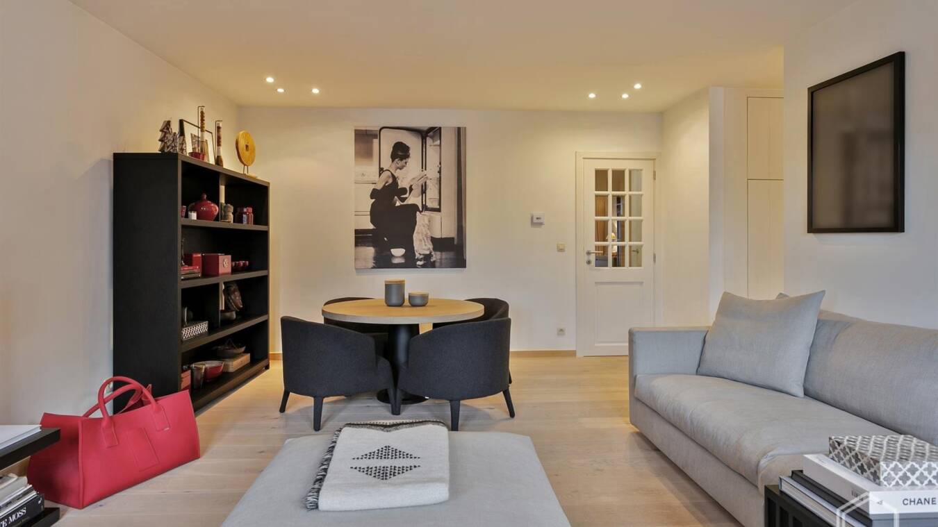 9D87F3Fd83F34Ba1950D44E7497A9Ec6