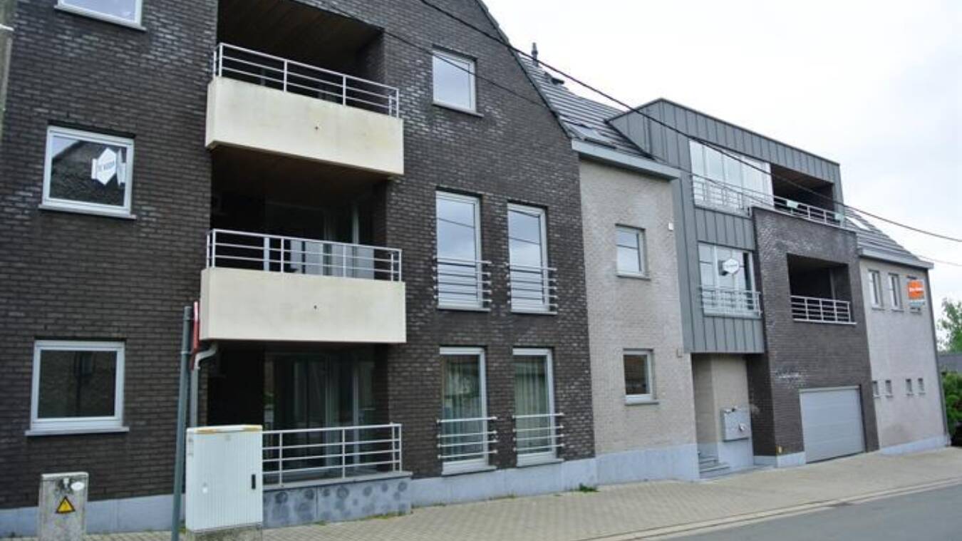 3Dea8523D0F24C9E94C2144C9C4C1Fdf