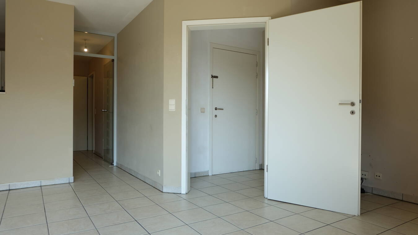 67E0Fd86F3244F2383E716899Eb8Ee0D