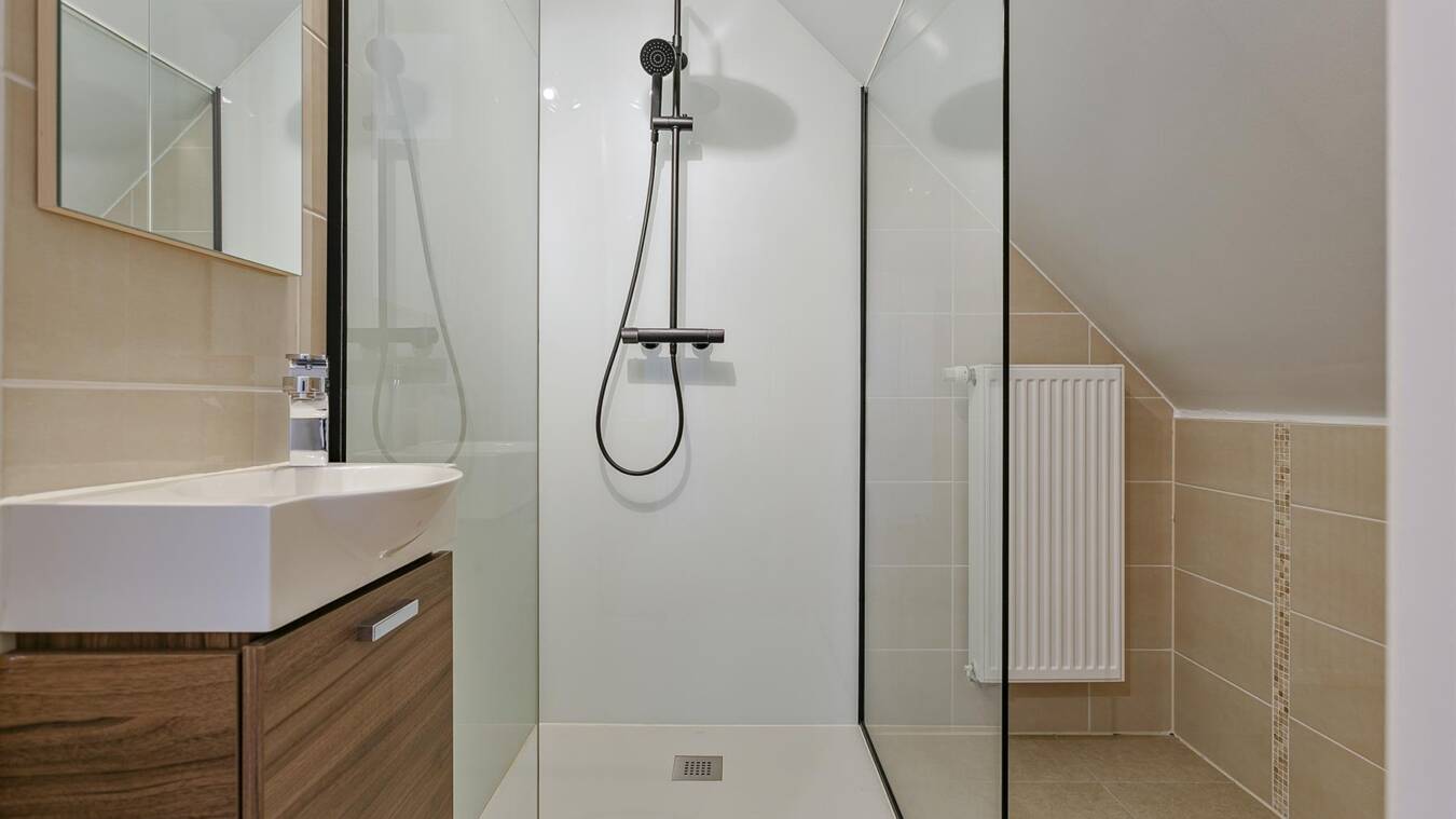 2B1D519Baab741Dda06D0559C1F07Df7