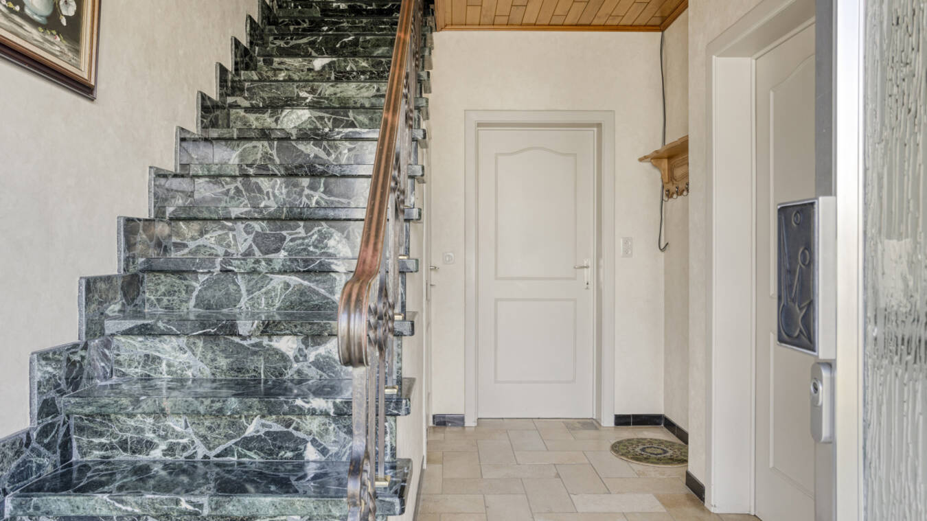 Eda399Fc2B5D47C6A7B2A18D0B571832