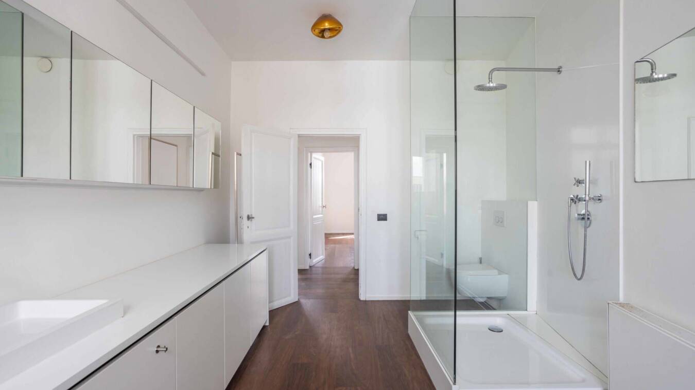 110C4Aeba381434Eb9Eb5C185Deaf436