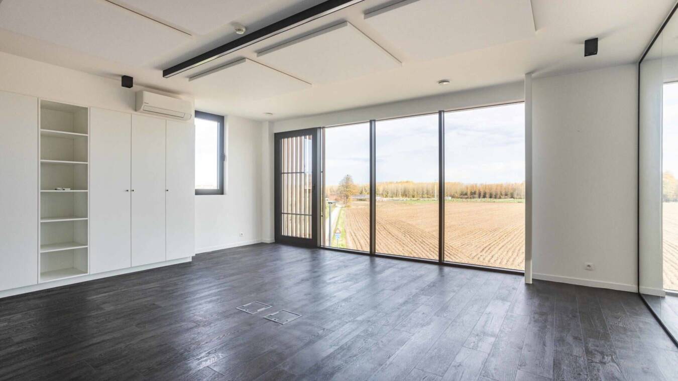 6C37603Dc82C4512Aeb6A89Efcd7E25E