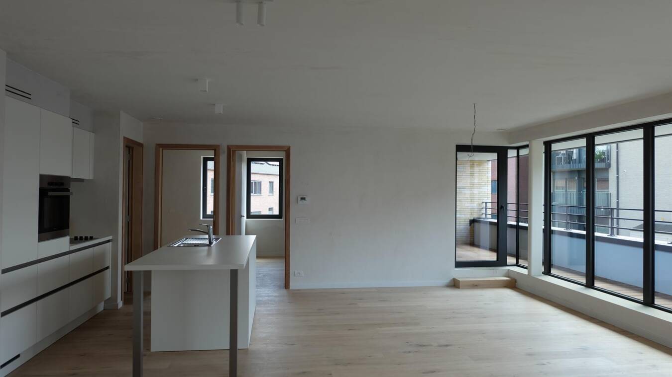 F40E3B225B734810Ba48D40Fcd5C93B8