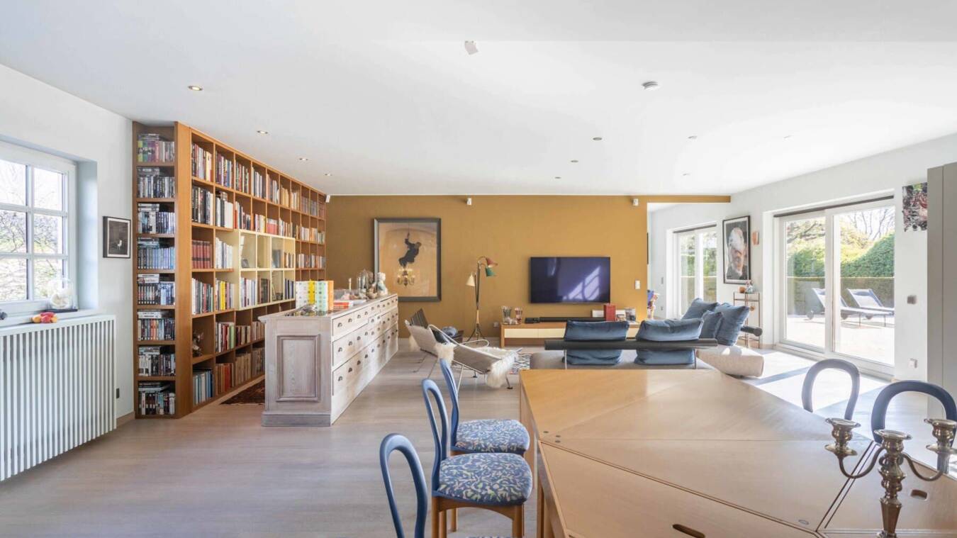 79161F2988C349599F9B08579457E600