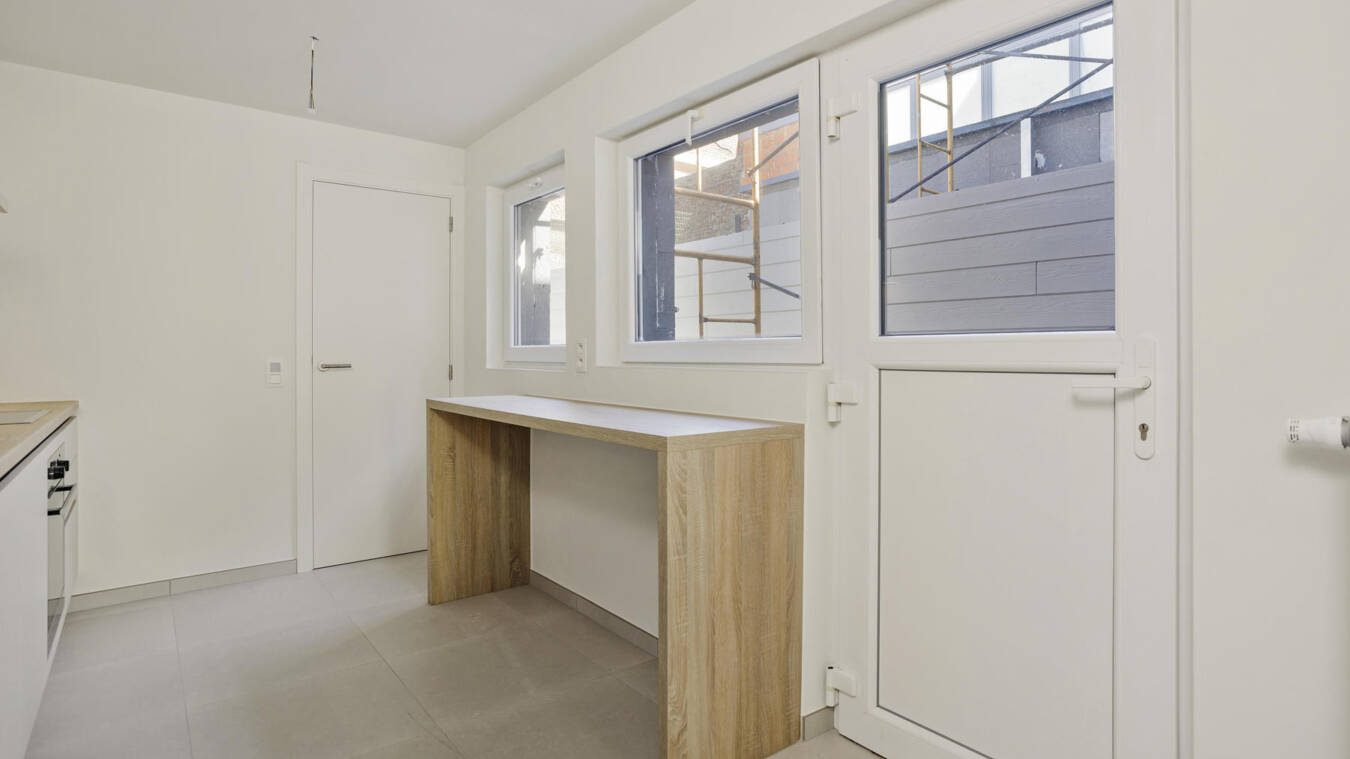 2C89E6C4419E477Baab9F1E2F87Beca9