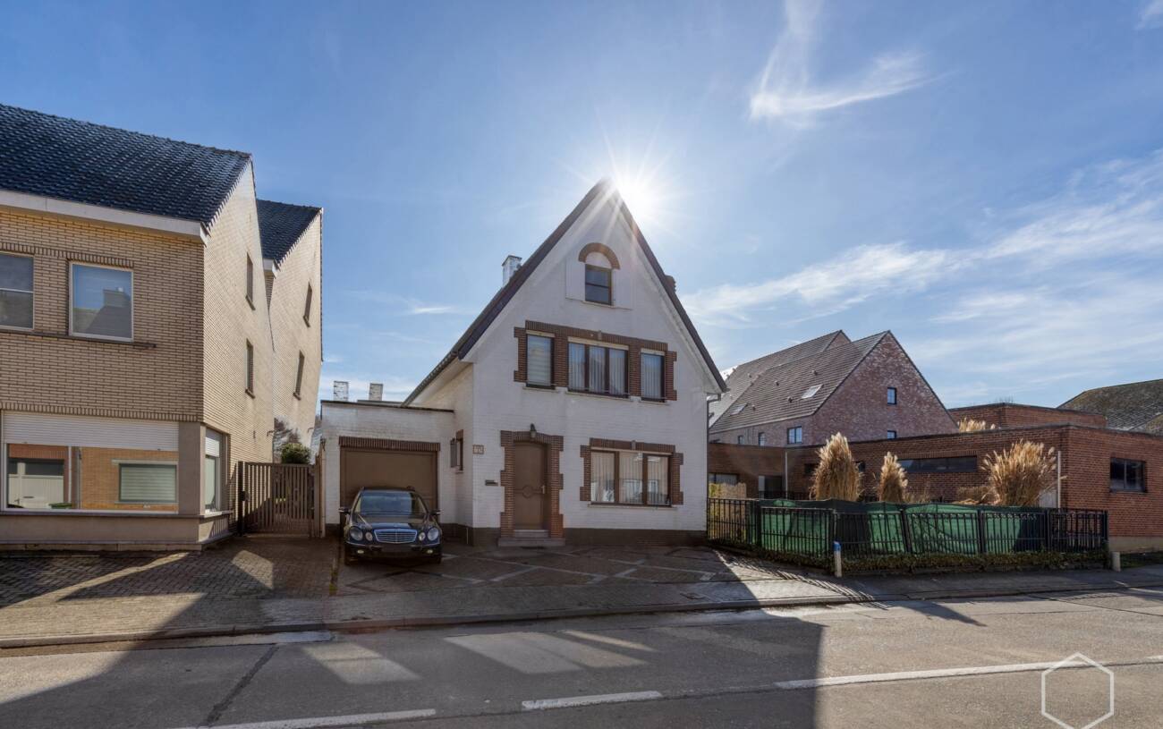 huis | Woning te Burst
